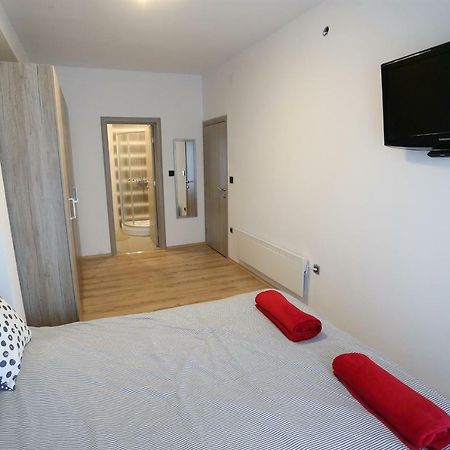 Apartman Tara ซาเกร็บ ภายนอก รูปภาพ