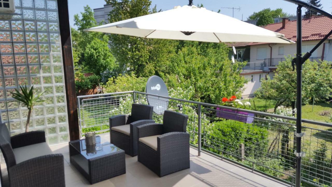 Apartman Tara ซาเกร็บ ภายนอก รูปภาพ