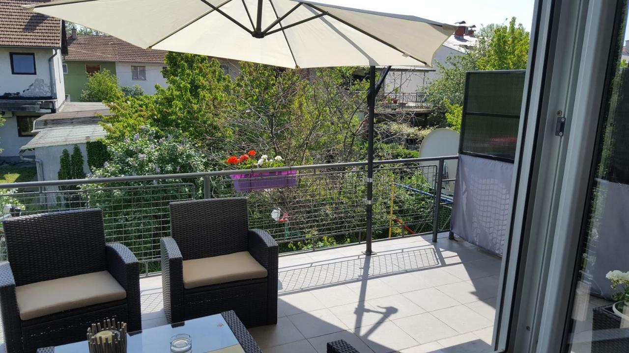 Apartman Tara ซาเกร็บ ภายนอก รูปภาพ